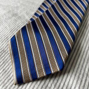 Arrow Neck Tie Blue Gold